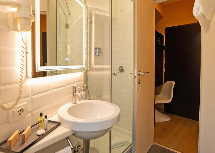 Otel Elite 3*